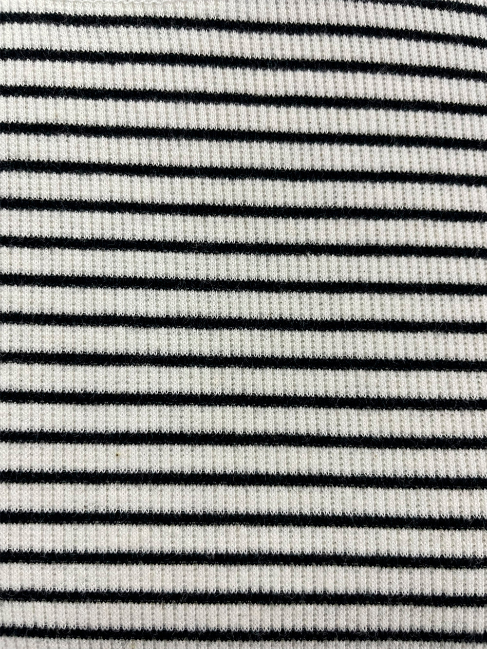 ロングスリーブ・ボーダーTシャツ by FabColle